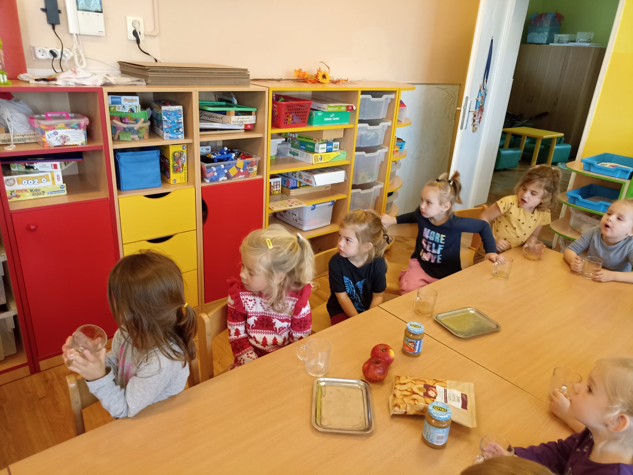 dd8417e3-38c1-4280-ac33-20adf46428e2