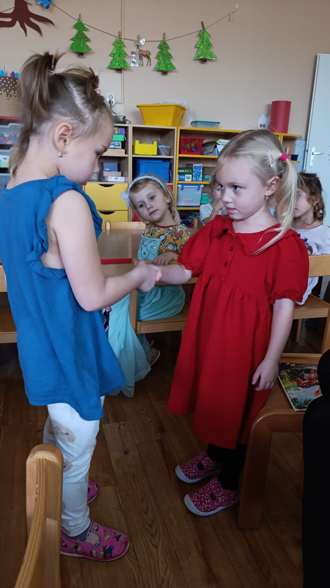 1d20dbec-733b-4347-b092-50b12ff0baf5