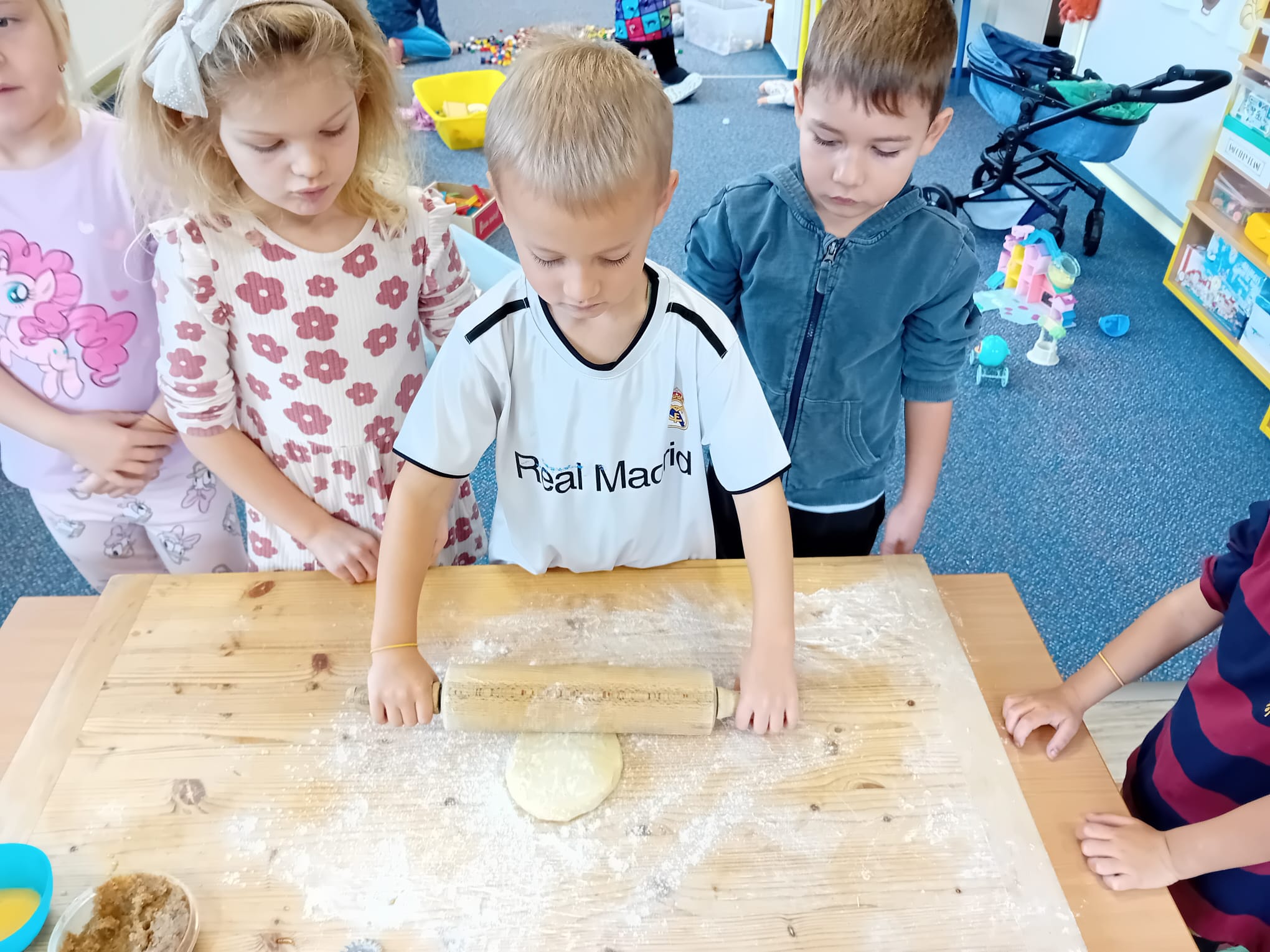 WhatsApp Image 2025-11-23 at 18.41.24 (2)