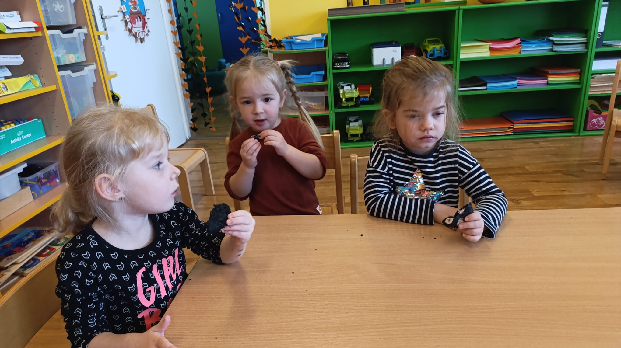 6f32fd35-92af-4263-8c68-ae64563d7fa4