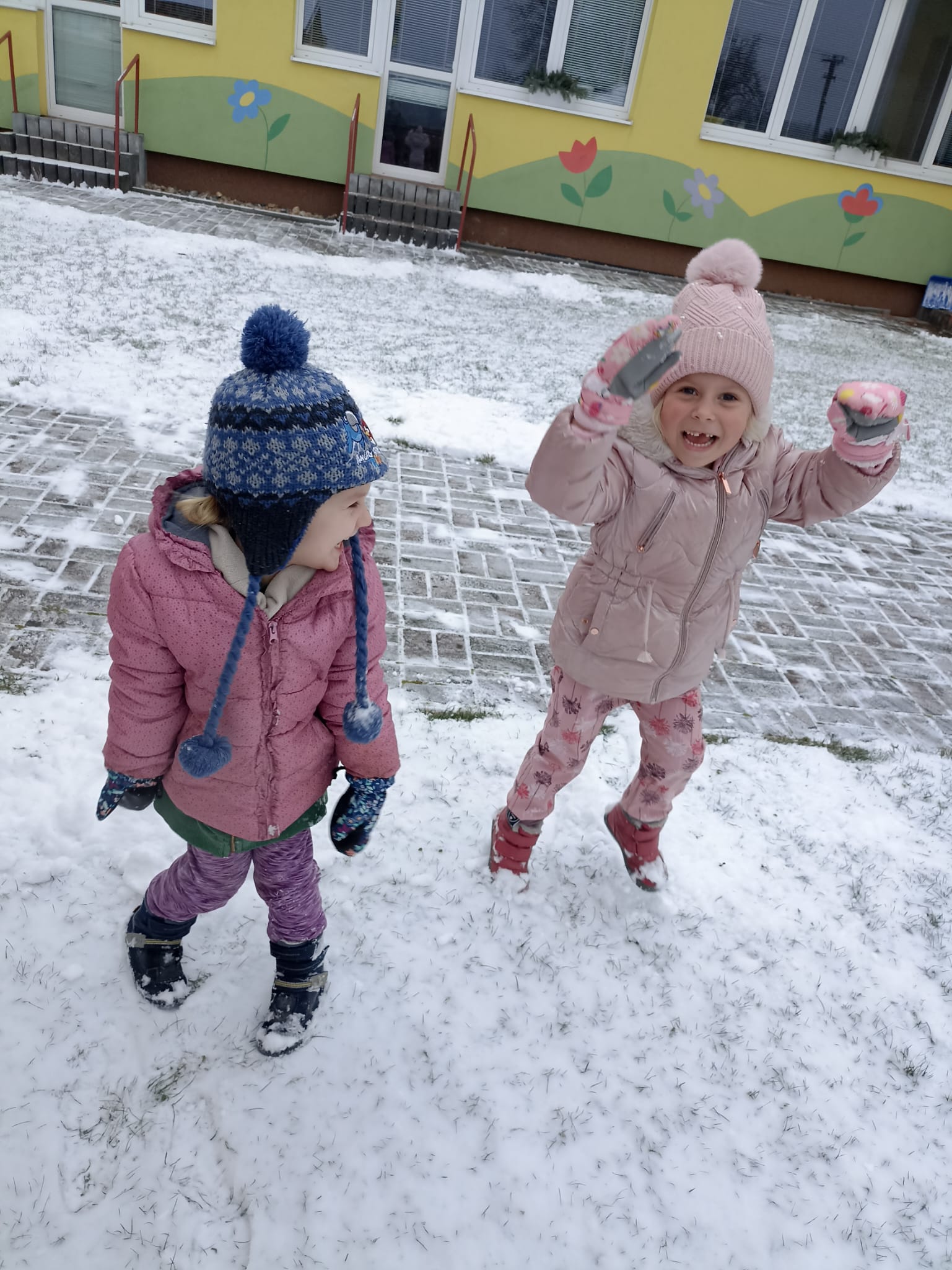 8463f14c-24c8-4ea2-8e03-29867a8a1457