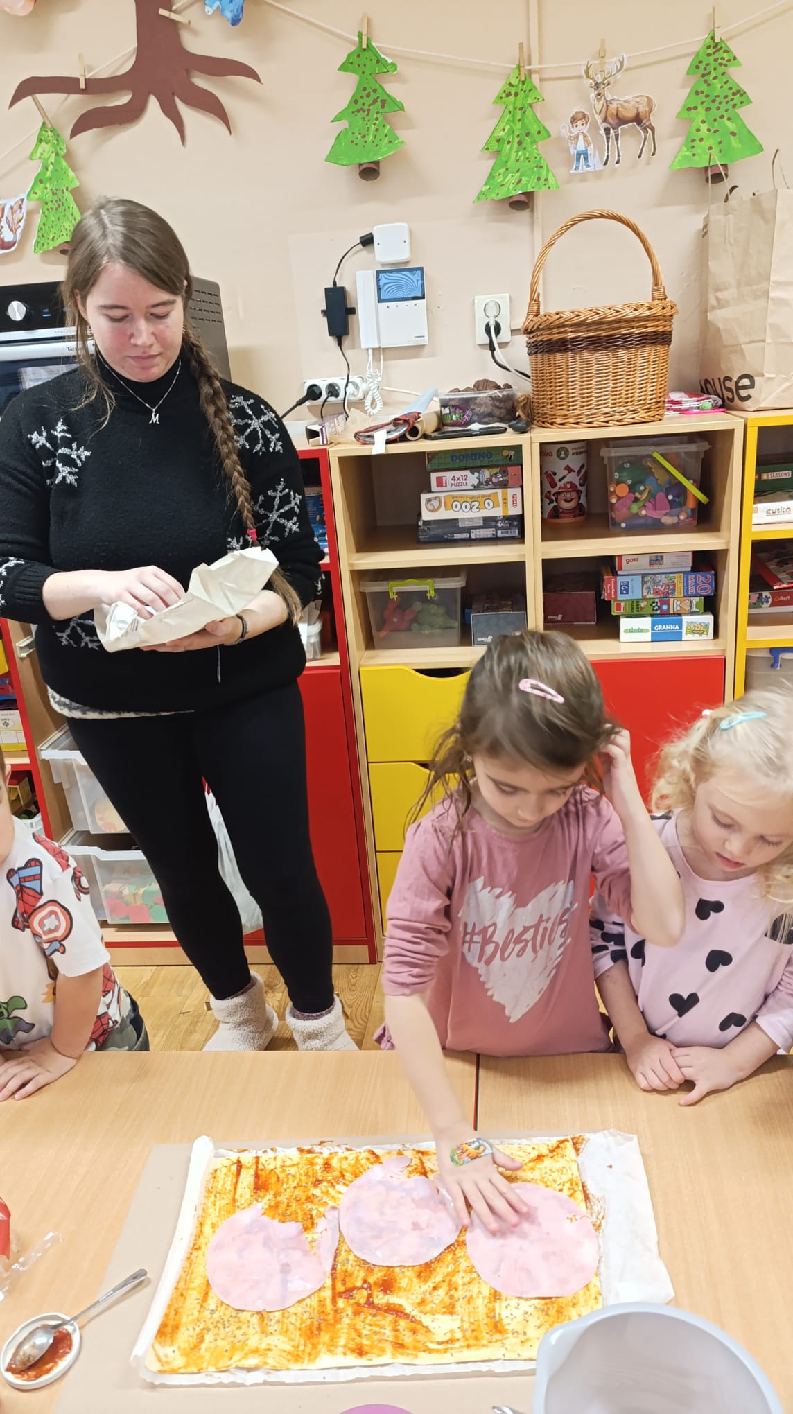 ee9fafbb-a3b3-4d55-9b53-5140f35b1792